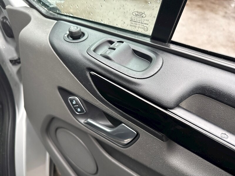 Used Ford Transit Custom 2021 for sale - 77432595: Photo 25