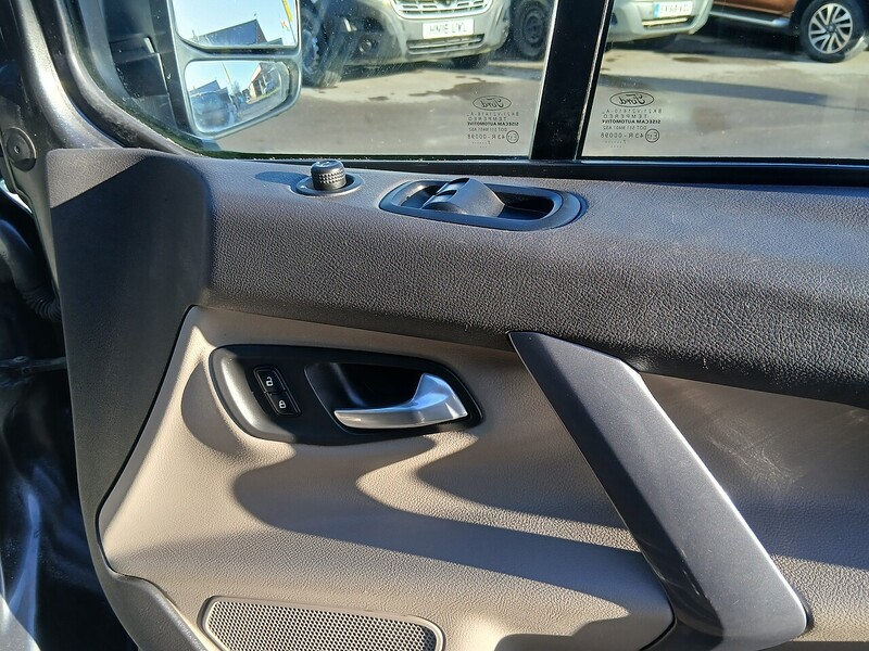 Used Ford Tourneo Custom 2017 for sale - 77240706: Photo 18