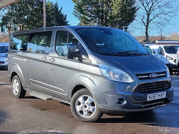 Used Ford Tourneo Custom 2017 for sale - 77240706: Photo