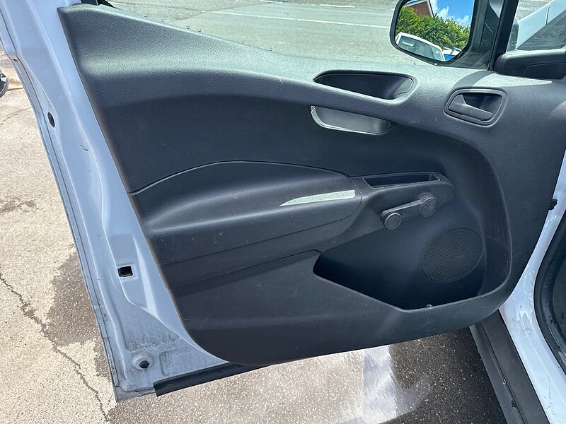 Used Ford Transit Courier 2019 for sale - 76853879: Photo 31