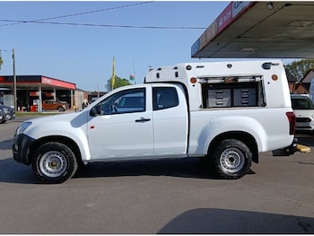 Used Isuzu D-Max 2017 for sale - 78840274: Photo