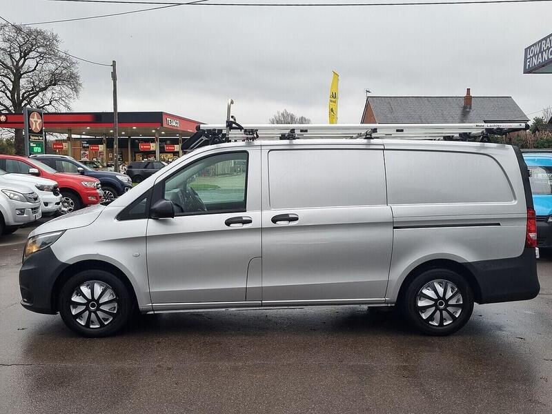 Used Mercedes-Benz Vito 2018 for sale - 76973963: Photo 5