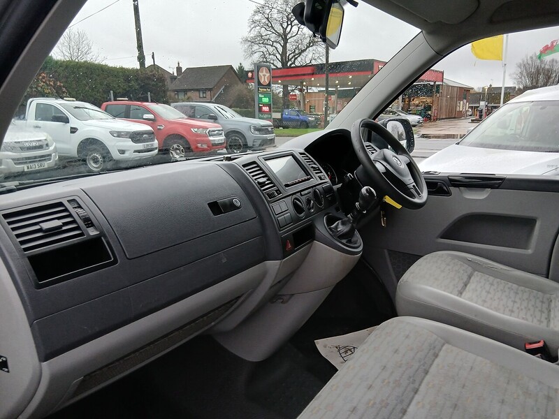 Used Volkswagen Transporter 2013 for sale - 76879328: Photo 31