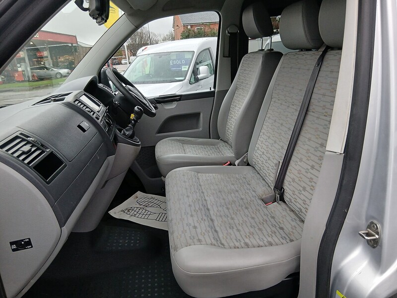 Used Volkswagen Transporter 2013 for sale - 76879328: Photo 32