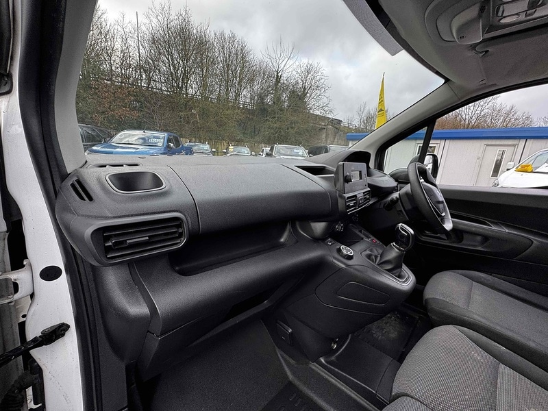 Used Peugeot Partner 2019 for sale - 76896501: Photo 26