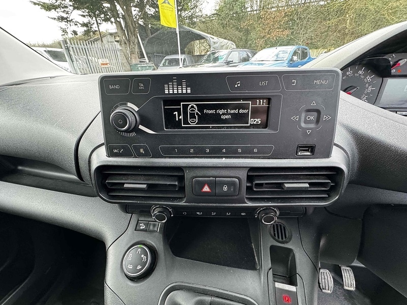 Used Peugeot Partner 2019 for sale - 76896501: Photo 34