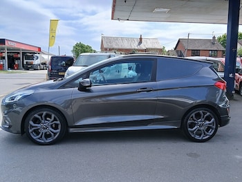 Used Ford Fiesta 2020 for sale - 78469037: Photo