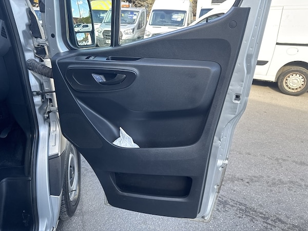 Used Mercedes-Benz Sprinter 2020 for sale - 76292124: Photo 37