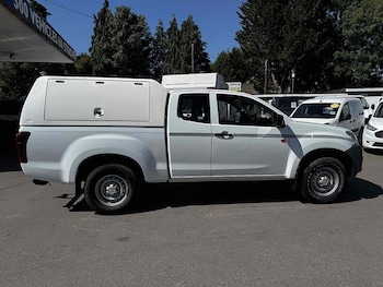 Used Isuzu D-Max 2018 for sale - 75228650: Photo