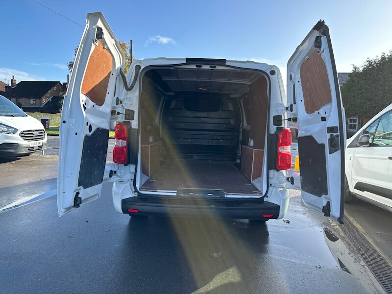 Used Vauxhall Vivaro 2019 for sale - 76896526: Photo 17