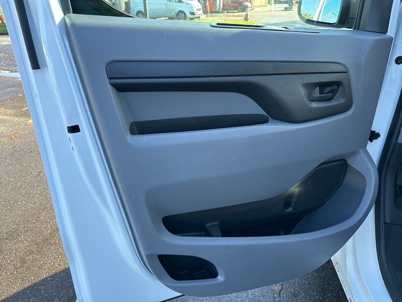 Used Vauxhall Vivaro 2019 for sale - 76896526: Photo 28