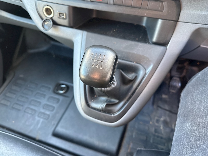 Used Vauxhall Vivaro 2019 for sale - 76896526: Photo 38