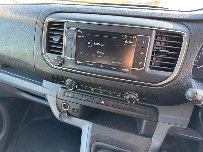 Used Vauxhall Vivaro 2019 for sale - 76896526: Photo 45