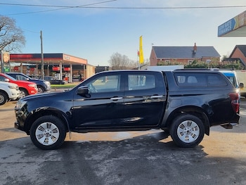 Used Isuzu D-Max 2021 for sale - 76932166: Photo