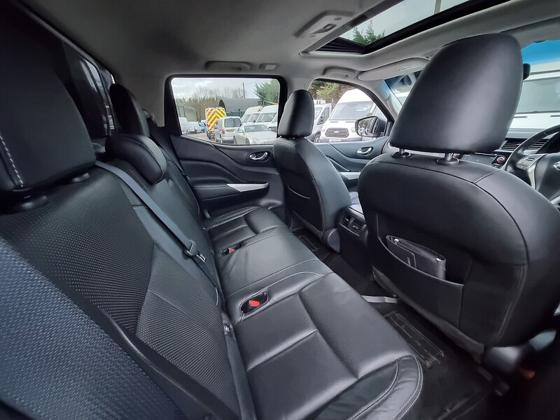 Used Nissan Navara 2016 for sale - 77062091: Photo 35