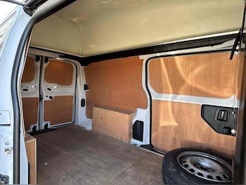 Used Vauxhall Vivaro 2023 for sale - 77663435: Photo