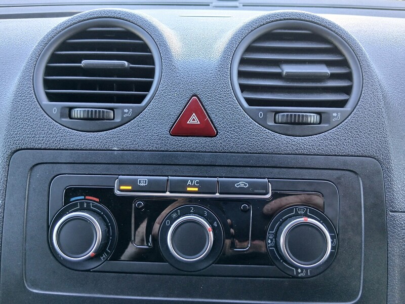 Used Volkswagen Caddy Maxi Life 2014 for sale - 77065441: Photo 27