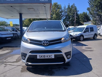 Used Toyota PROACE CITY Verso 2018 for sale - 79366806: Photo