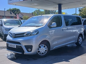 Used Toyota PROACE CITY Verso 2018 for sale - 79366806: Photo