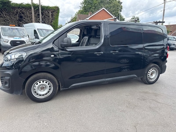 Used Vauxhall Vivaro 2021 for sale - 75307493: Photo 11