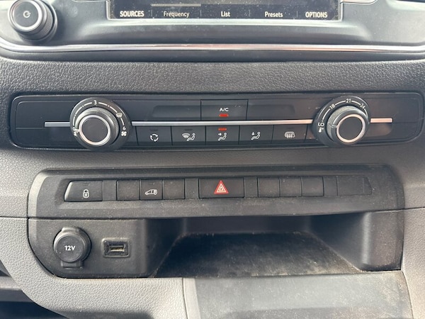 Used Vauxhall Vivaro 2021 for sale - 75307493: Photo 27