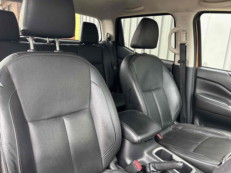 Used Nissan Navara 2016 for sale - 76778013: Photo 14