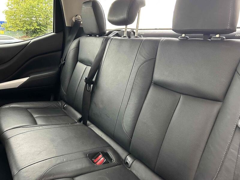 Used Nissan Navara 2016 for sale - 76778013: Photo 18