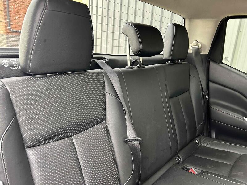 Used Nissan Navara 2016 for sale - 76778013: Photo 23