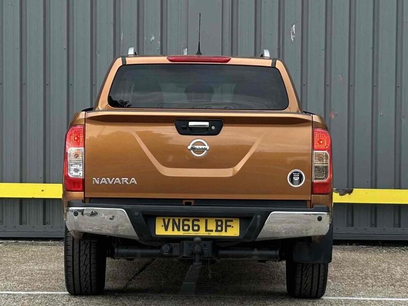 Used Nissan Navara 2016 for sale - 76778013: Photo 9
