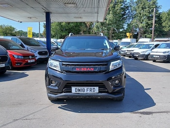 Used Nissan Navara 2018 for sale - 79174775: Photo