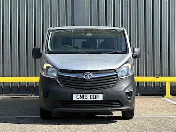 Used Vauxhall Vivaro 2019 for sale - 76148321: Photo 2