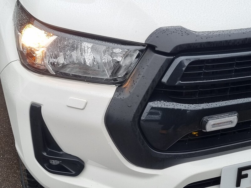 Used Toyota Hilux 2021 for sale - 77264102: Photo 15