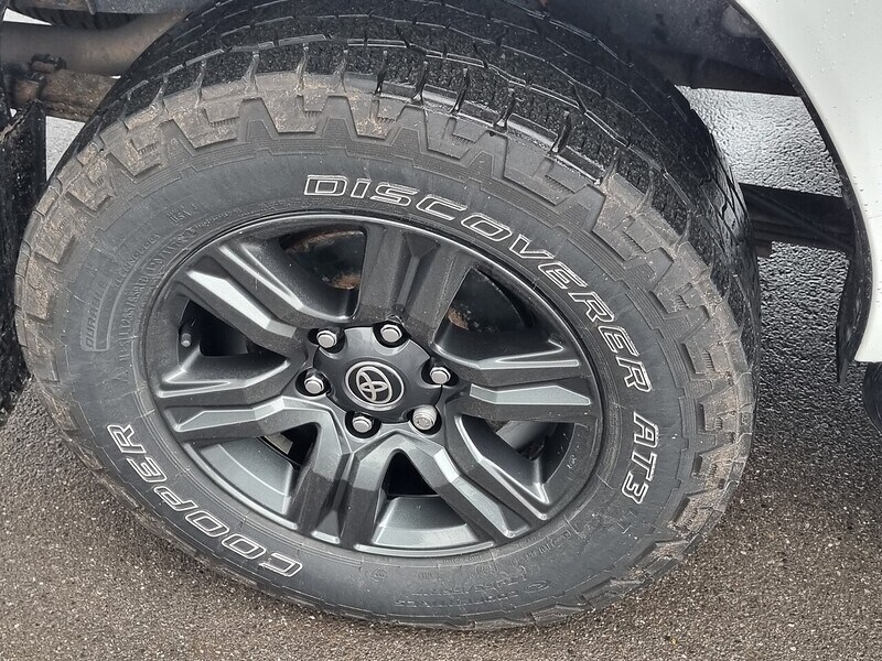 Used Toyota Hilux 2021 for sale - 77264102: Photo 16