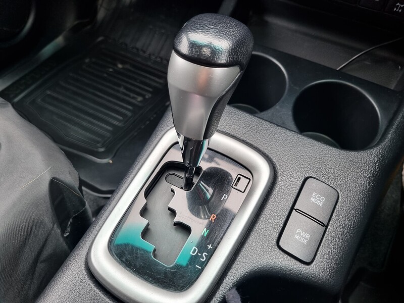 Used Toyota Hilux 2021 for sale - 77264102: Photo 28