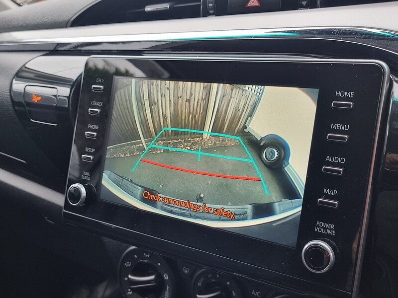 Used Toyota Hilux 2021 for sale - 77264102: Photo 29