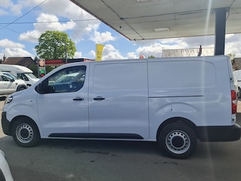 Used Vauxhall Vivaro 2023 for sale - 78282239: Photo