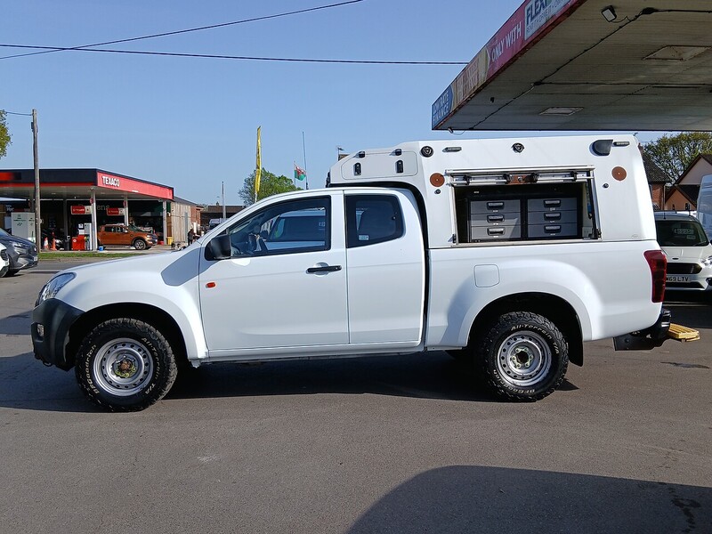 Used Isuzu D-Max 2017 for sale - 78150607: Photo 8