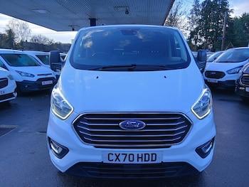 Used Ford Tourneo Custom 2020 for sale - 76792964: Photo