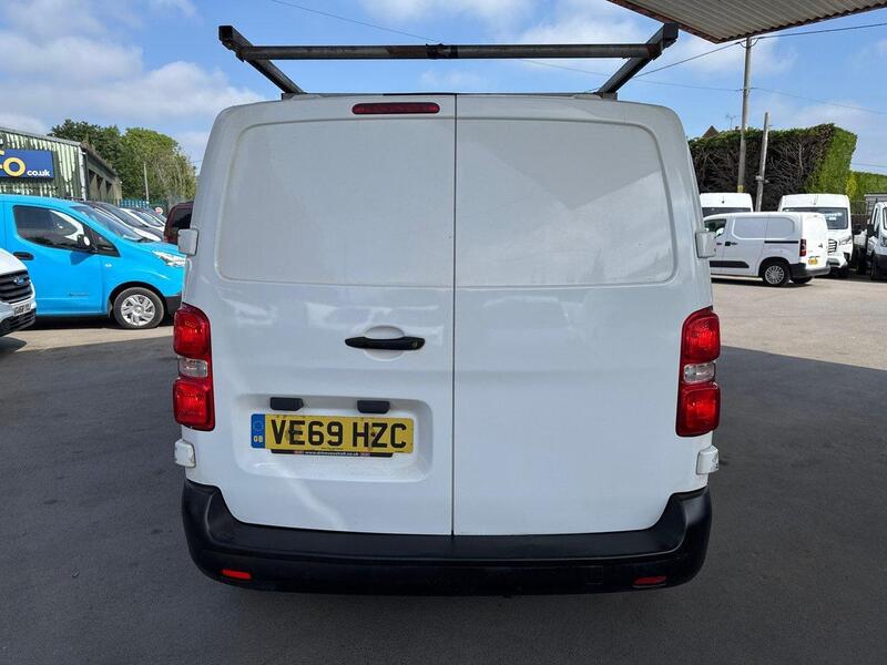 Used Vauxhall Vivaro 2019 for sale - 77007760: Photo 11