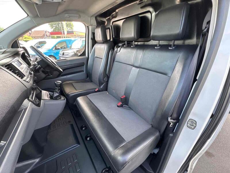 Used Vauxhall Vivaro 2019 for sale - 77007760: Photo 19
