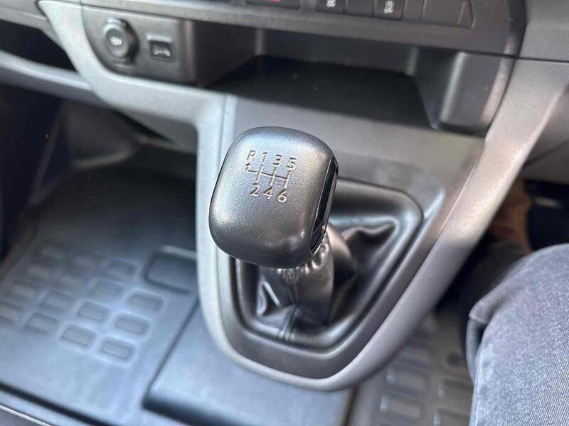 Used Vauxhall Vivaro 2019 for sale - 77007760: Photo 27