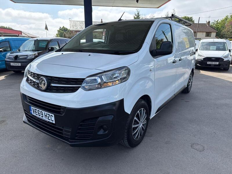 Used Vauxhall Vivaro 2019 for sale - 77007760: Photo 3