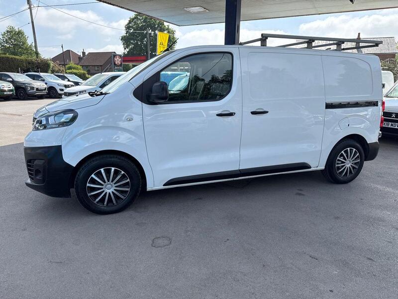 Used Vauxhall Vivaro 2019 for sale - 77007760: Photo 8