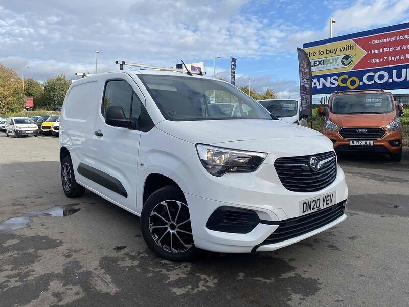 Used Vauxhall Combo 2020 for sale - 76896502: Photo 3