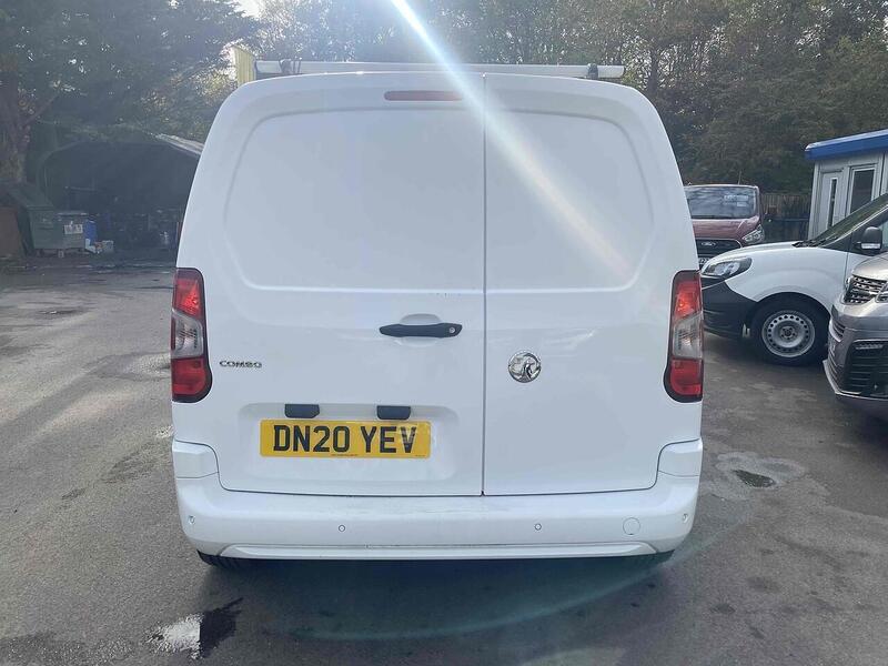 Used Vauxhall Combo 2020 for sale - 76896502: Photo 8