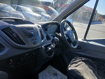Used Ford Transit 2018 for sale - 79335000: Photo