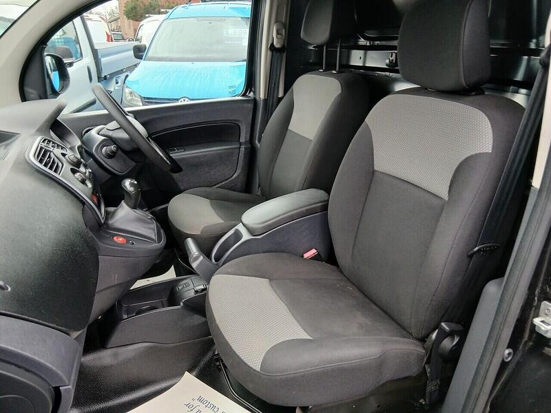 Used Renault Kangoo 2021 for sale - 76982539: Photo 6