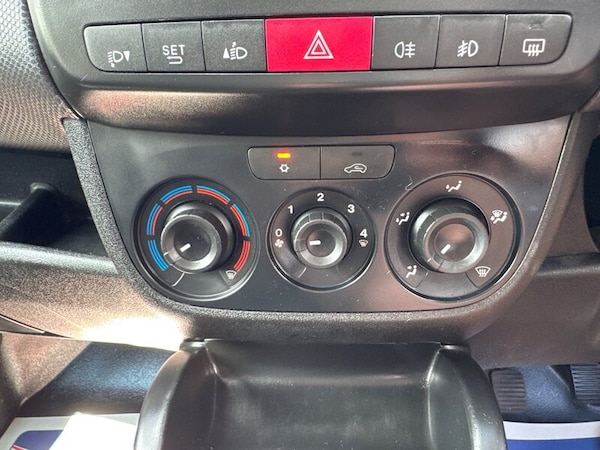 Used Fiat Doblo 2022 for sale - 75321618: Photo 33