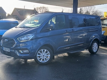 Used Ford Tourneo Custom 2018 for sale - 78859427: Photo