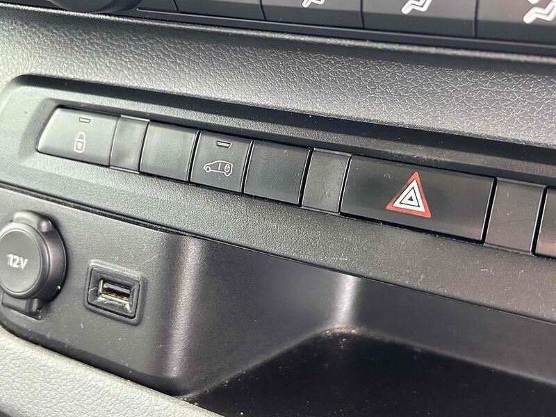 Used Vauxhall Vivaro 2022 for sale - 77998405: Photo 25